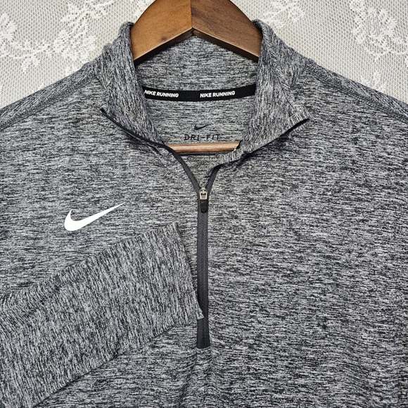Nike Running Dri Fit Half Zip Pullover Long Sleeve Top Gray Womens Small Workout - Picture 3 of 9